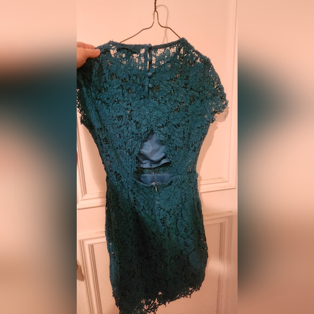 Robe small